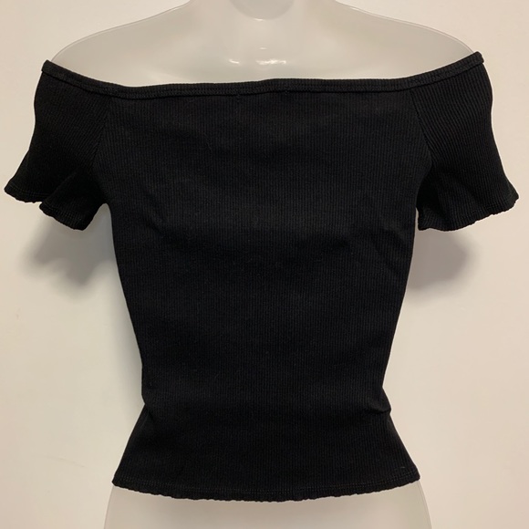 Black Tight Top - Picture 3 of 6